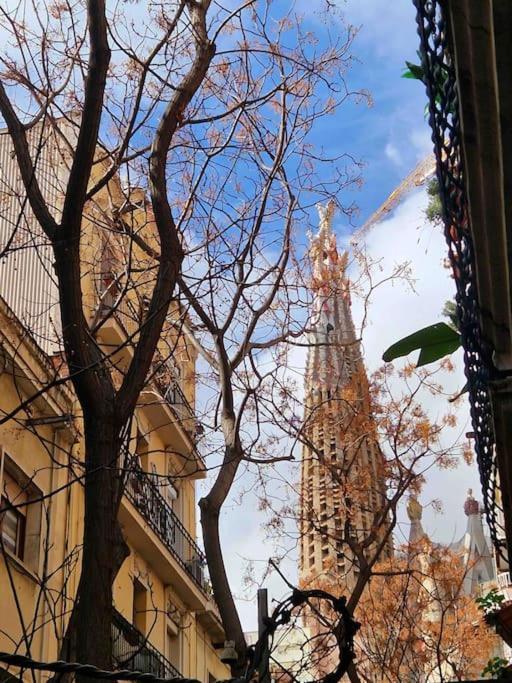 Loft Nearby Sagrada Familia Daire Barselona Dış mekan fotoğraf